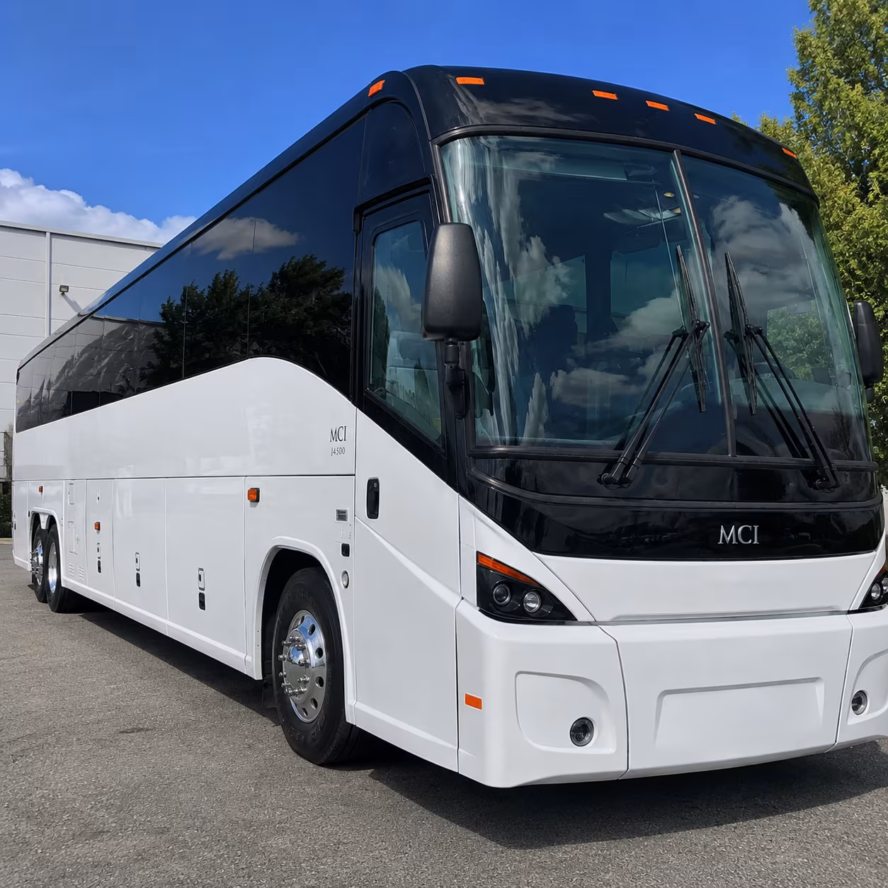 bus rental options for pasadena trips