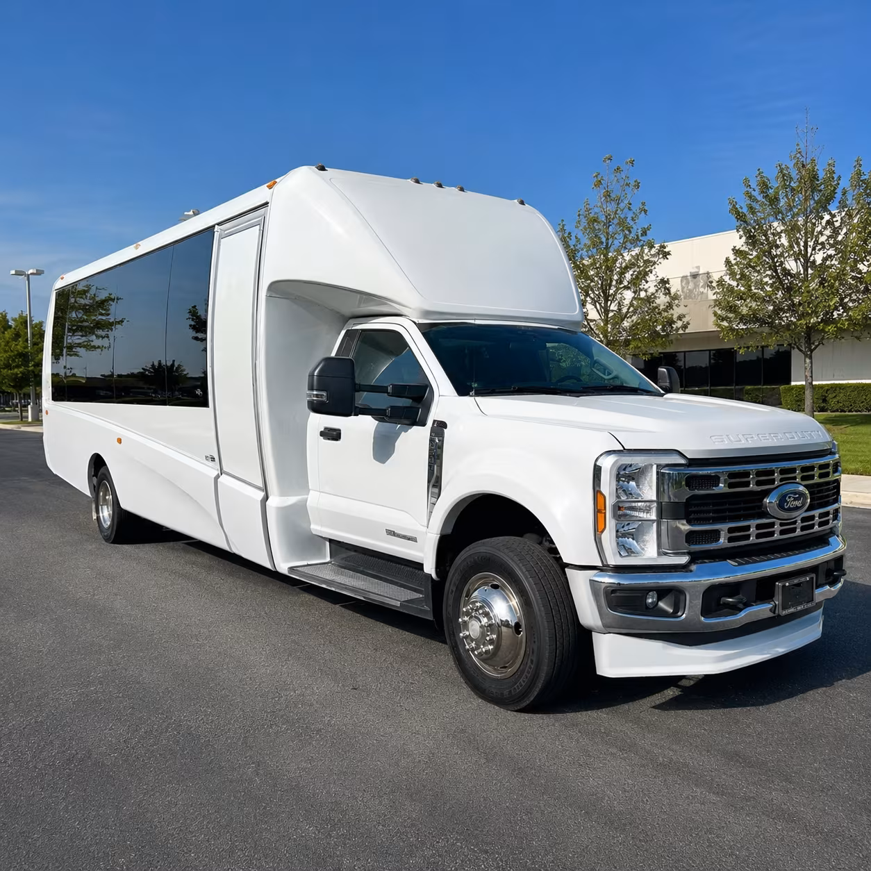 bus rentals for corporate team outings and client entertainment in pasadena