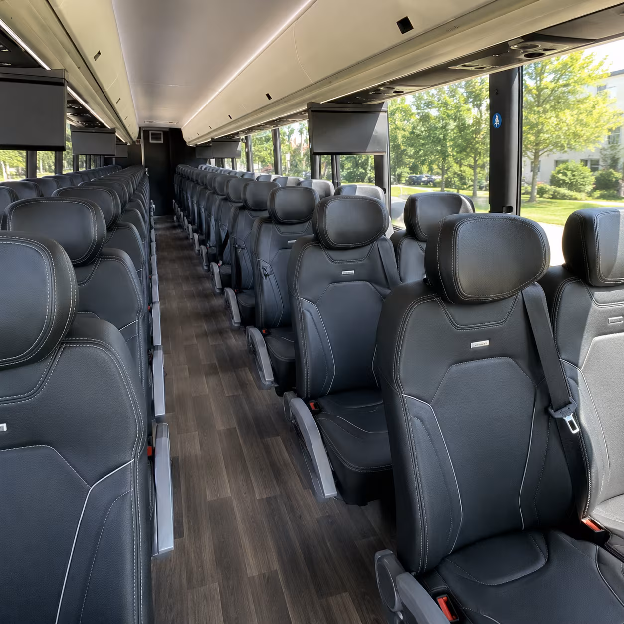 charter bus rentals for ellington field joint reserve base personnel