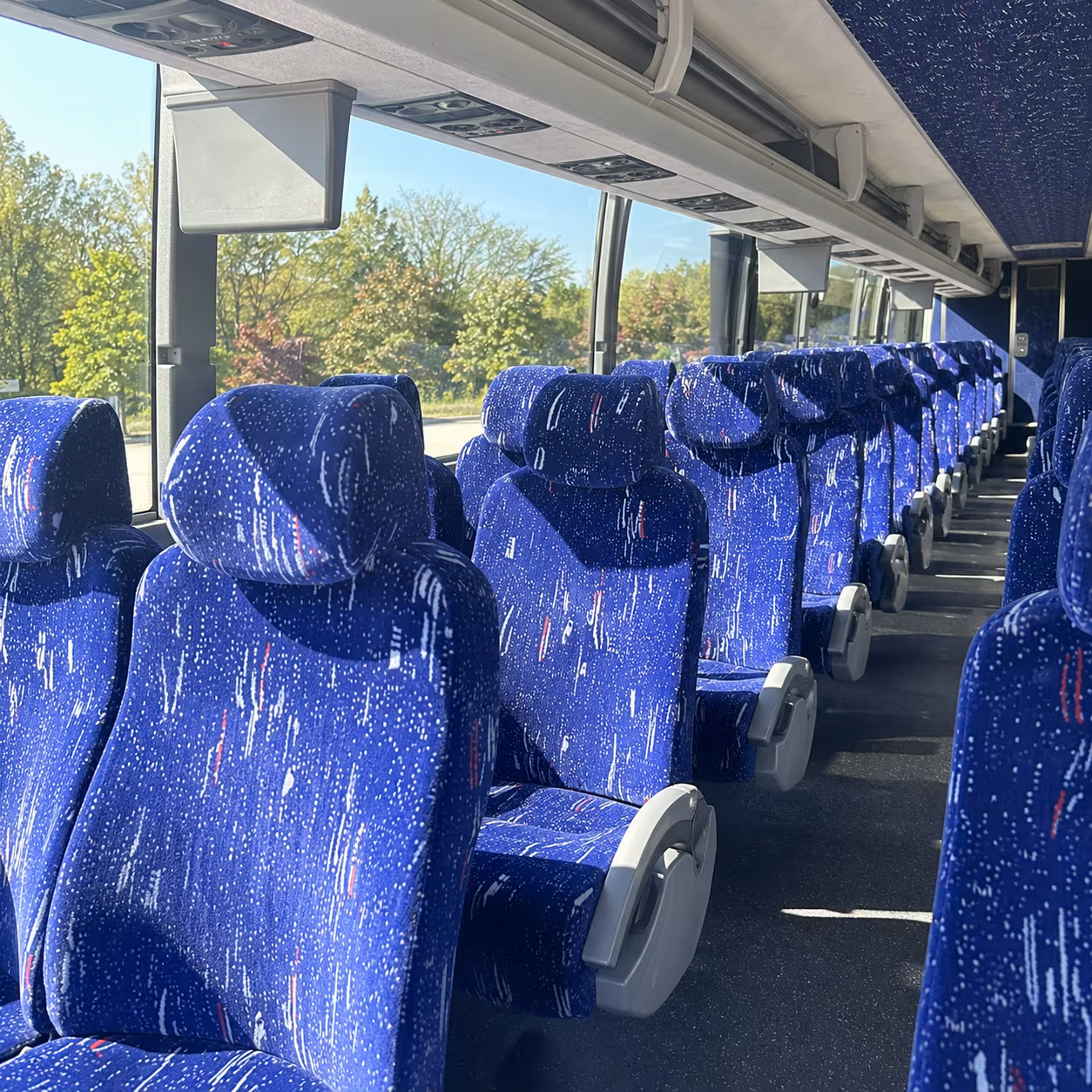 charter buses for trade shows and large corporate events at houston venues