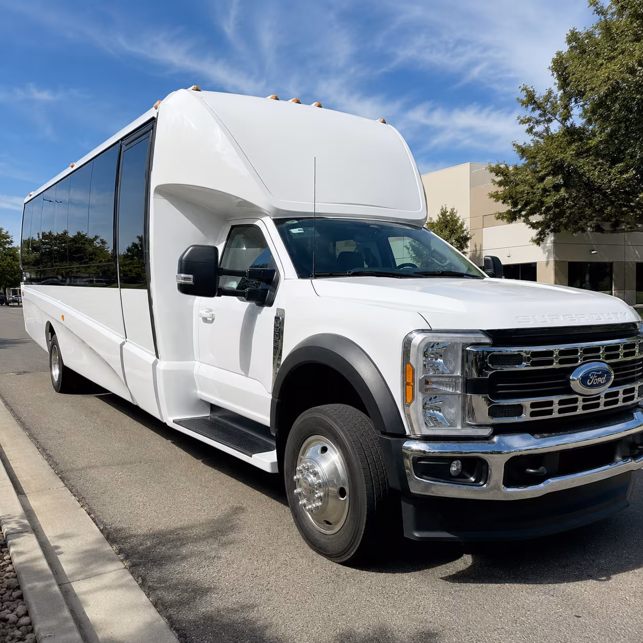 corporate airport transfer buses to hobby and bush intercontinental