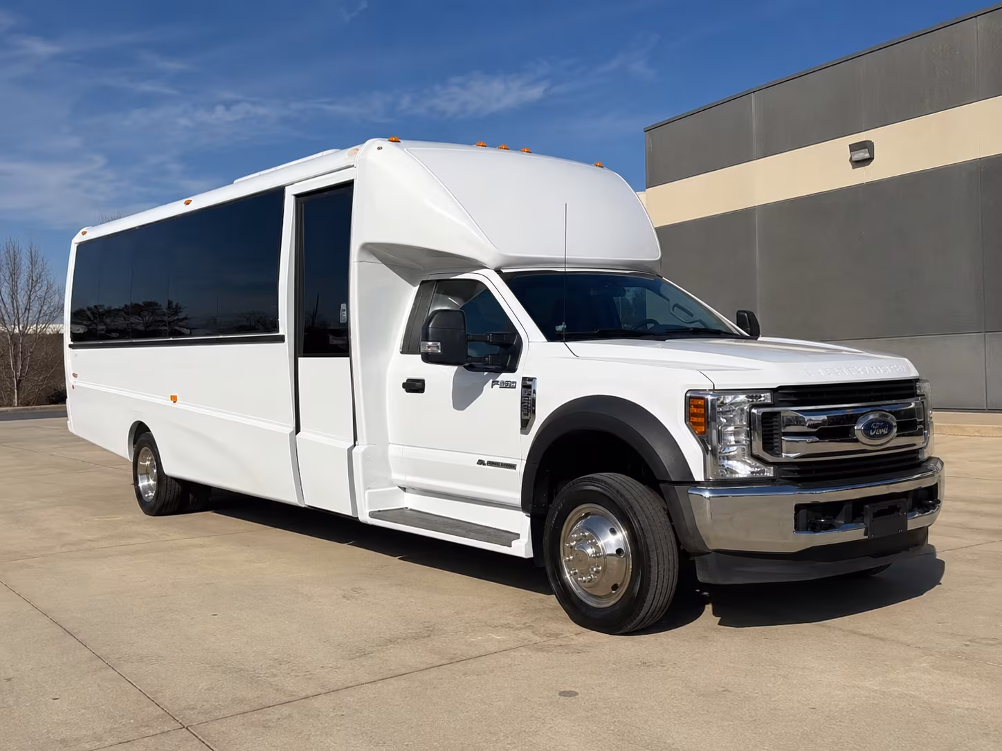 corporate and commuter event buses for pasadena s industrial corridor
