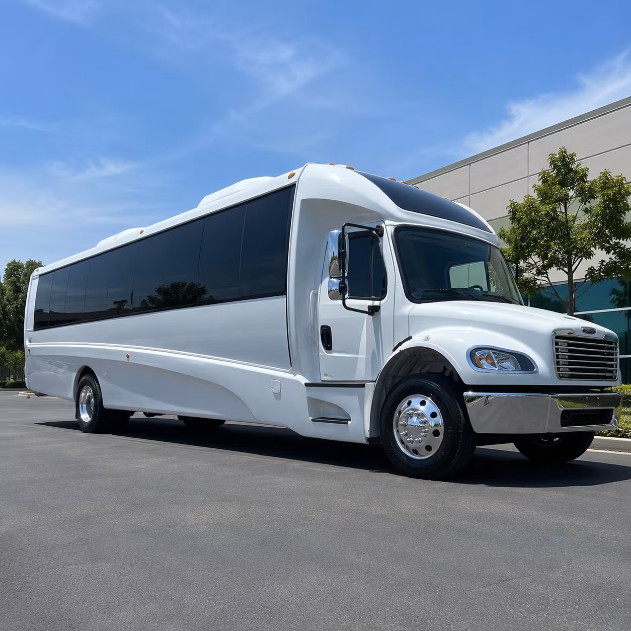 pasadena 25 passenger minibus