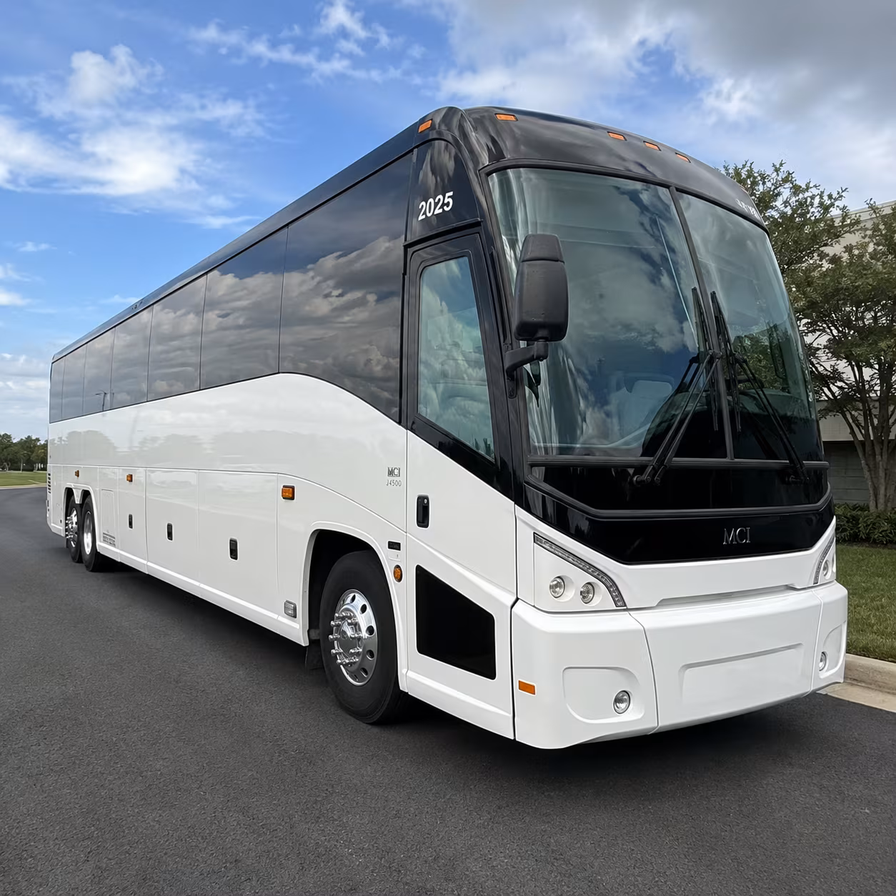 pasadena charter bus rentals for petrochemical and refinery groups
