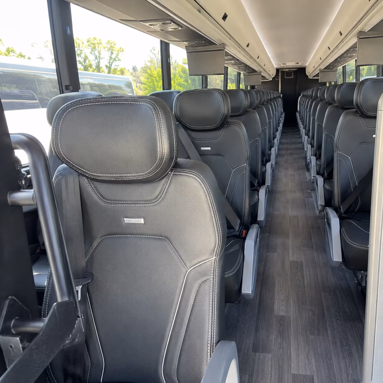 pasadena charter bus