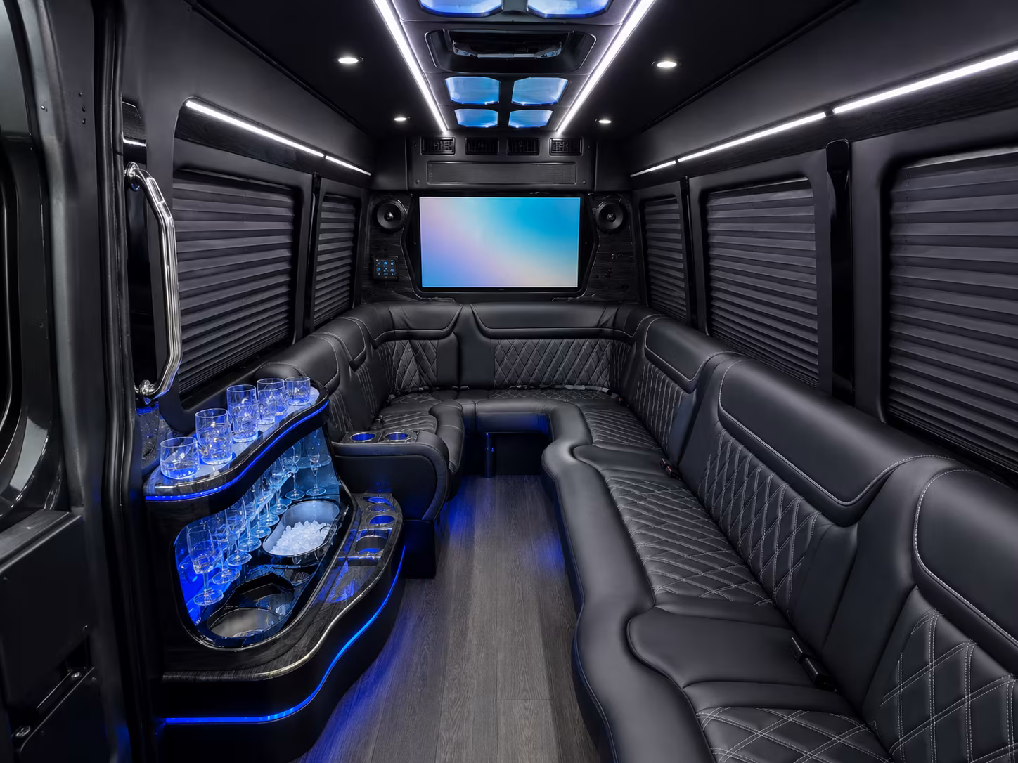 pasadena employee transportation for construction and job site groups